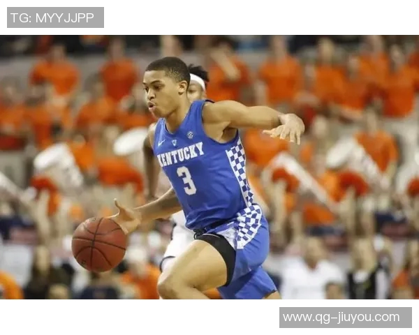 凯尔登约翰逊表现平平12分1板1助外线手感不佳三分球未能命中 凯尔登约翰逊表现平平12分1板1助外线手感不佳三分球未能命中