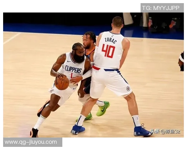 快船悔恨不已鲍威尔11场比赛8次得分领衔全队表现出色 快船悔恨不已鲍威尔11场比赛8次得分领衔全队表现出色