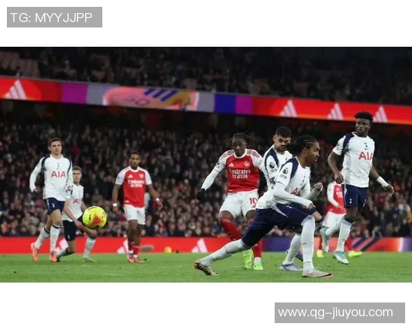 北伦敦德比精彩表现阿森纳官方宣布埃泽获最佳球员称号 北伦敦德比精彩表现阿森纳官方宣布埃泽获最佳球员称号