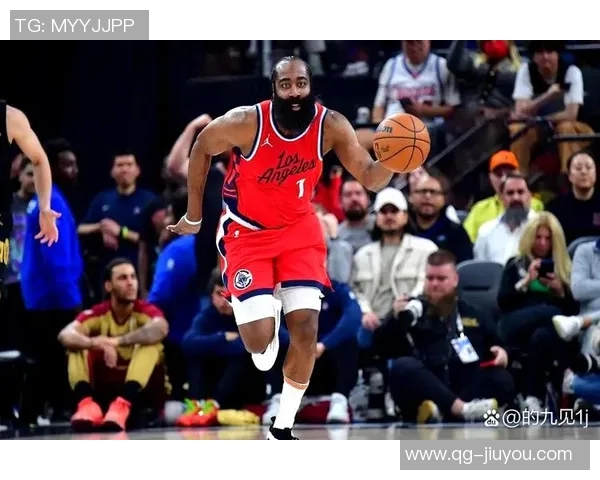 哈登坚定表示不减轻工作量将全力承担球队责任与压力