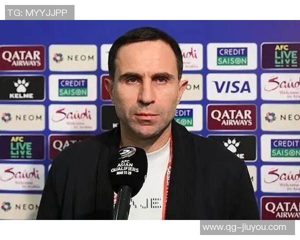 乌兹别克斯坦足协确认卡纳瓦罗及教练组抵达塔什干洽谈执教事宜